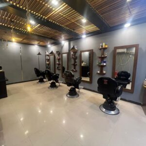 Signature Men’s Salon launched their new Branch